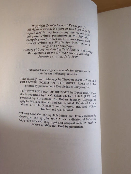 1969. Kurt Vonnegut. Slaughterhouse-Five. First Edition.