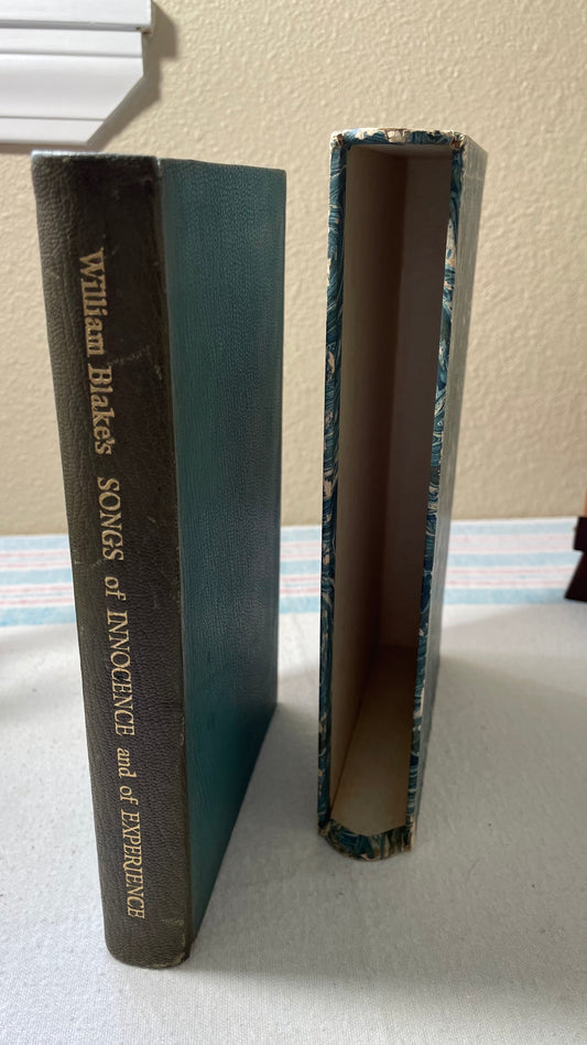 1955. William Blake. Songs of Innocence and Experience. Trianon Press.