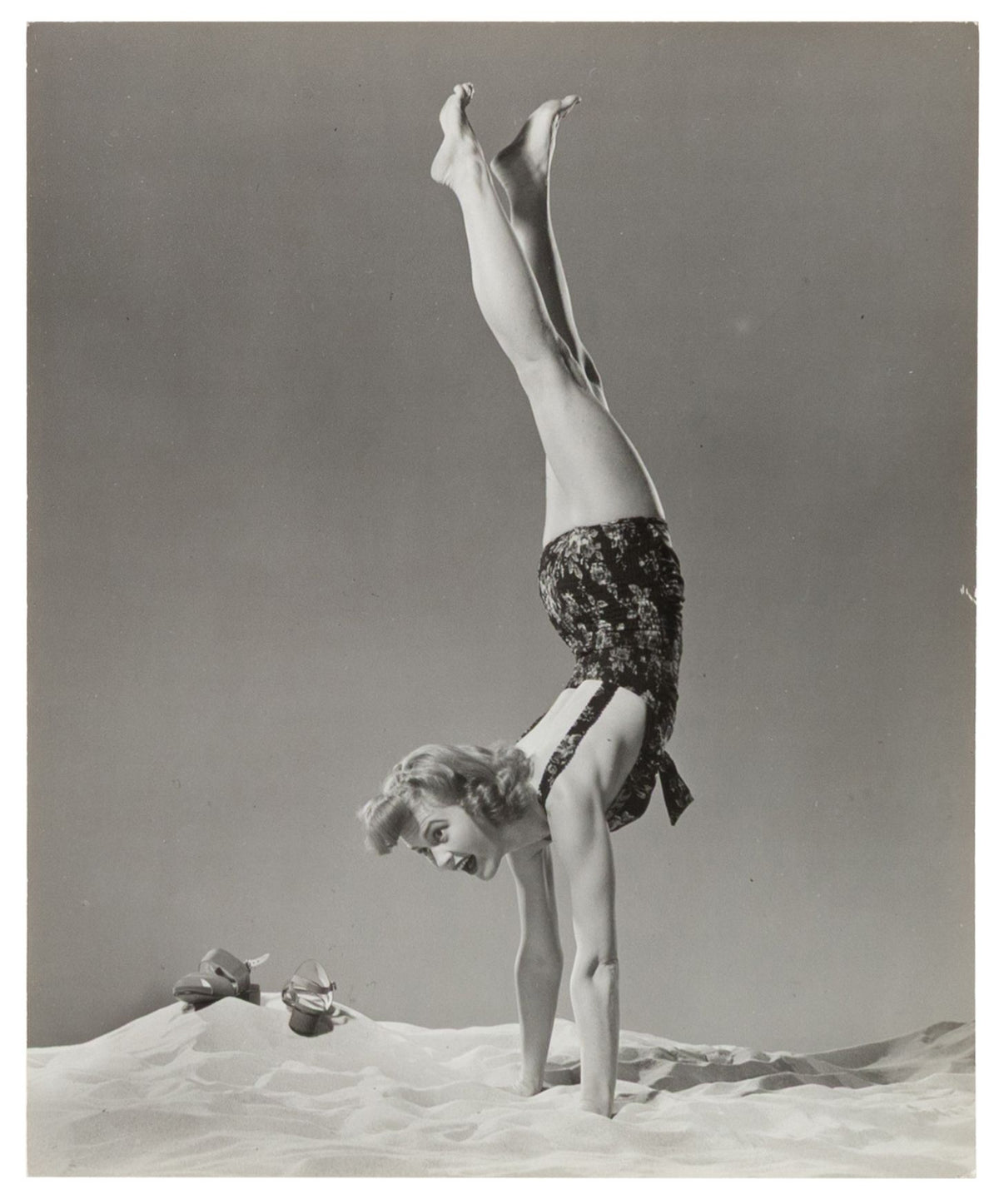 Gjon Mili — Four fashion photographs for Life magazine, 1941 — historical auction photograph 5