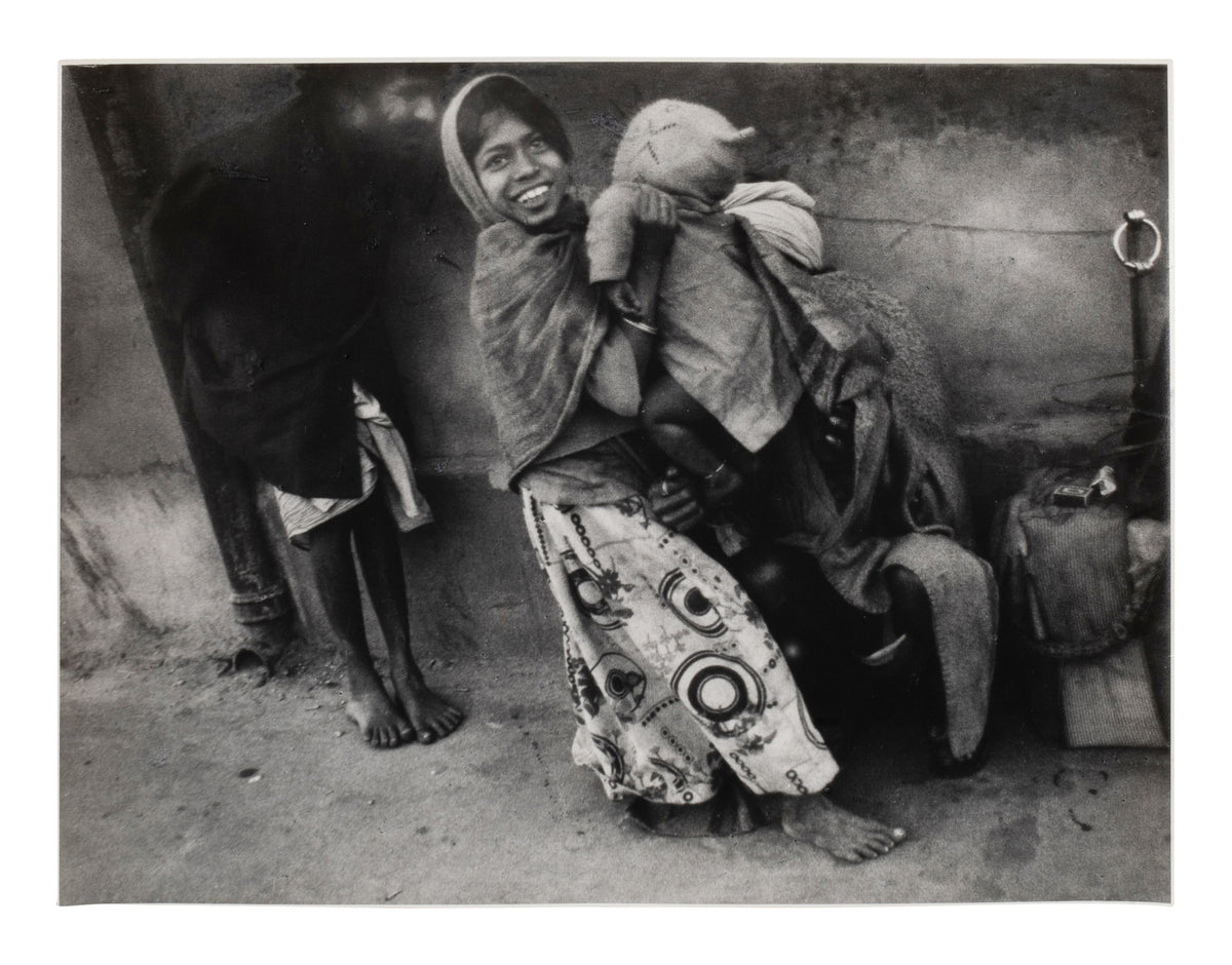Leon Levinstein — Untitled [India] — Three gelatin silver photographs — historical auction photograph 3