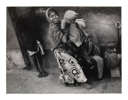 Leon Levinstein — Untitled [India] — Three gelatin silver photographs — historical auction photograph 3