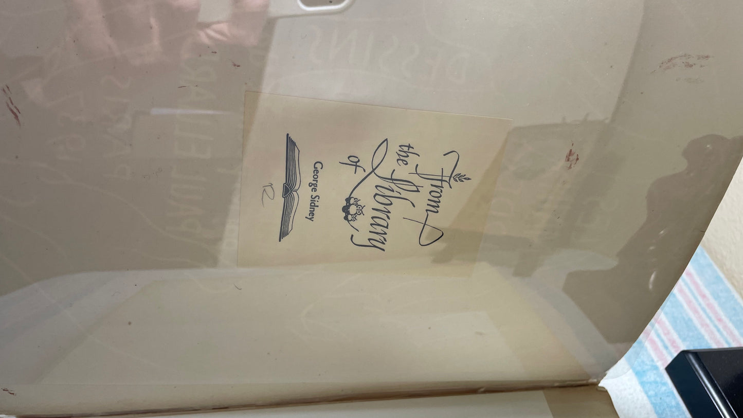 1937. Man Ray. Paul Eluard. Les Mains Libres