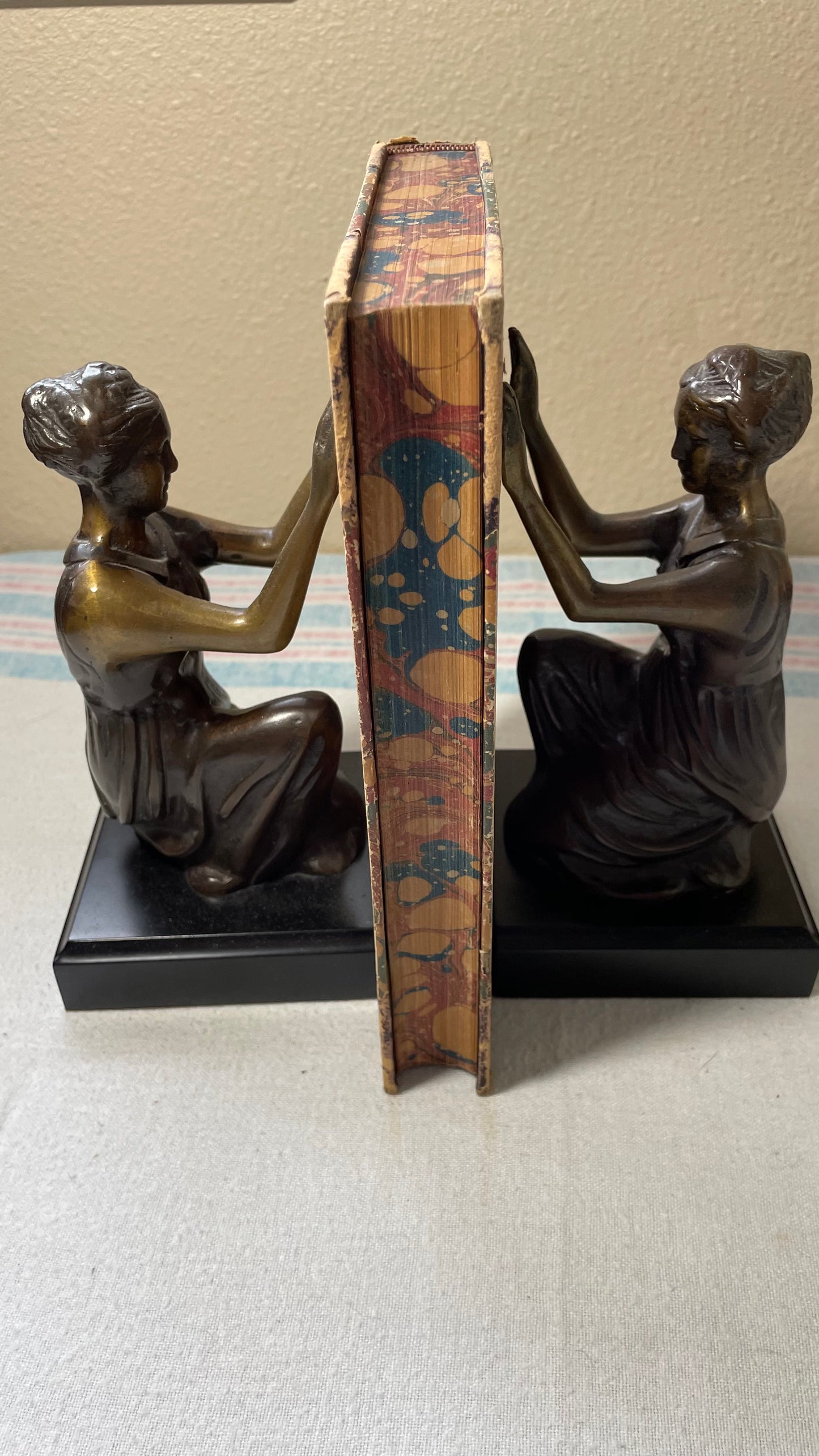 1822. Miss Elizabeth Benger. Memoirs of the Life of Anne Boleyn, Queen of Henry VIII