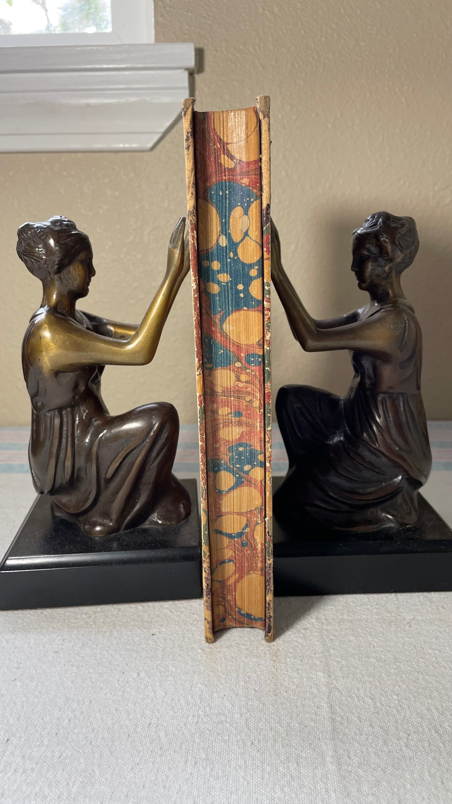 1822. Miss Elizabeth Benger. Memoirs of the Life of Anne Boleyn, Queen of Henry VIII