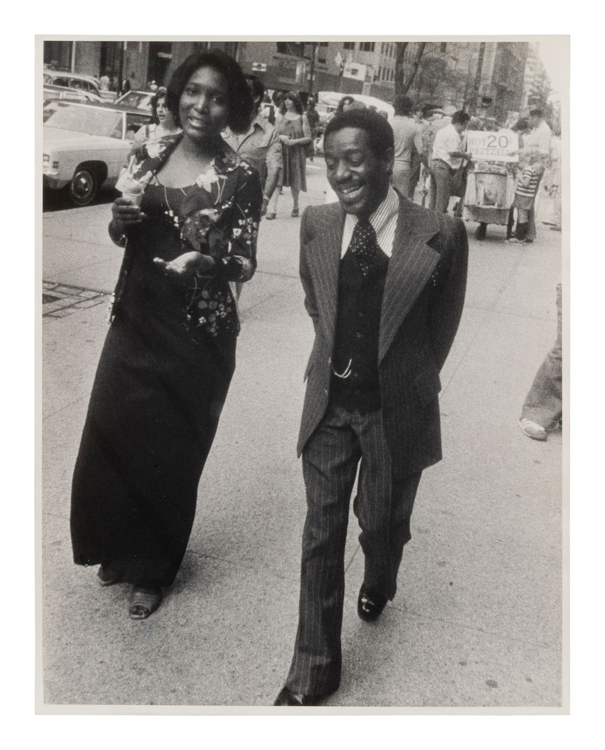 Leon Levinstein — Four works, including 2nd Ave. and Lower East Side Bridal Party — historical auction photograph 3